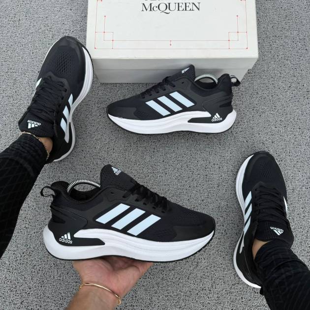 Adidas Run Black Triple Stripe