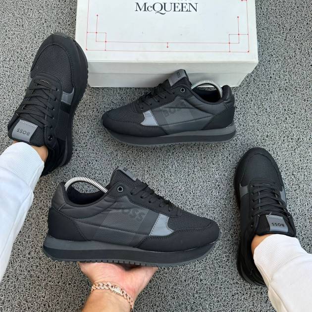 Hugo Boss Runner Black Edition