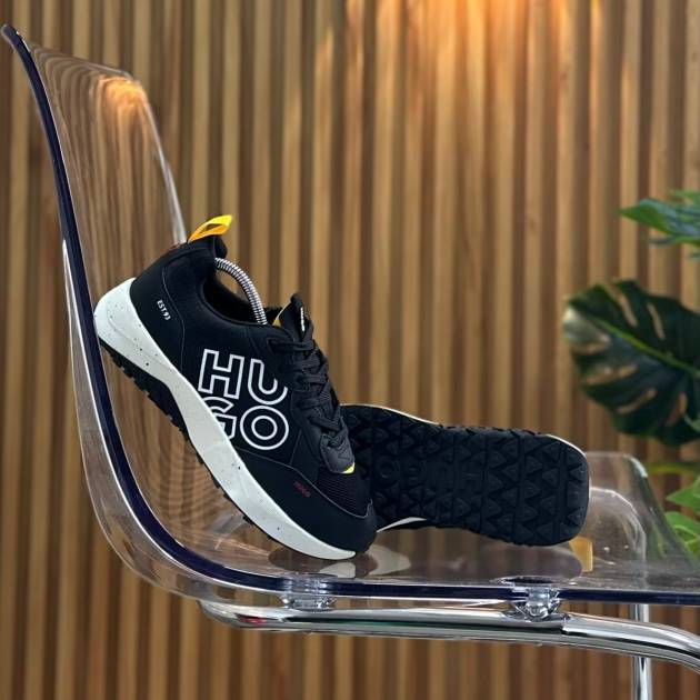 Hugo Urban Black