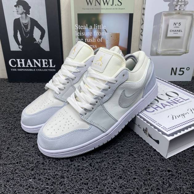 Nike jordan retro 1 paris