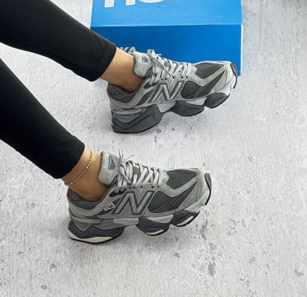 New Balance 9060 Grey