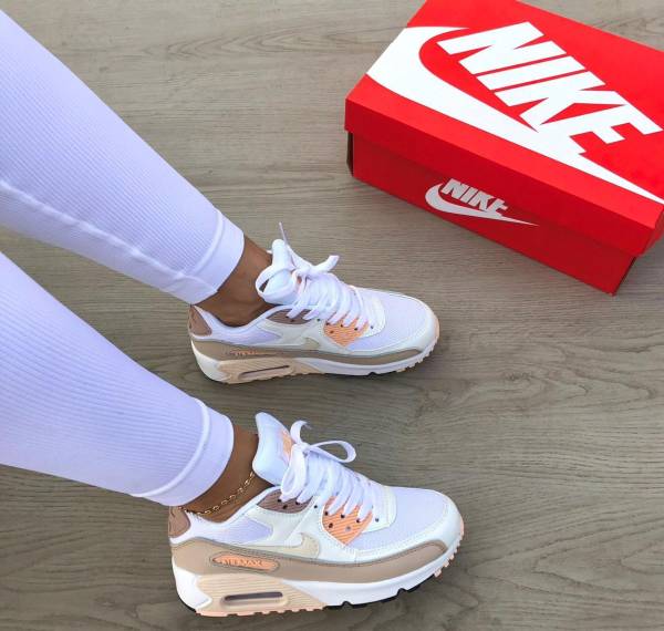 Nike Air Max 90 Rosa/Rojo – Mujer - Image 2
