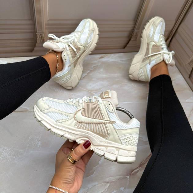 Nike Zoom Vomero 5 Beige – Unisex